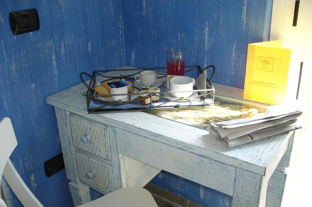Appunti Di Viaggio Room & Breakfast San Giorgio di Piano الغرفة الصورة